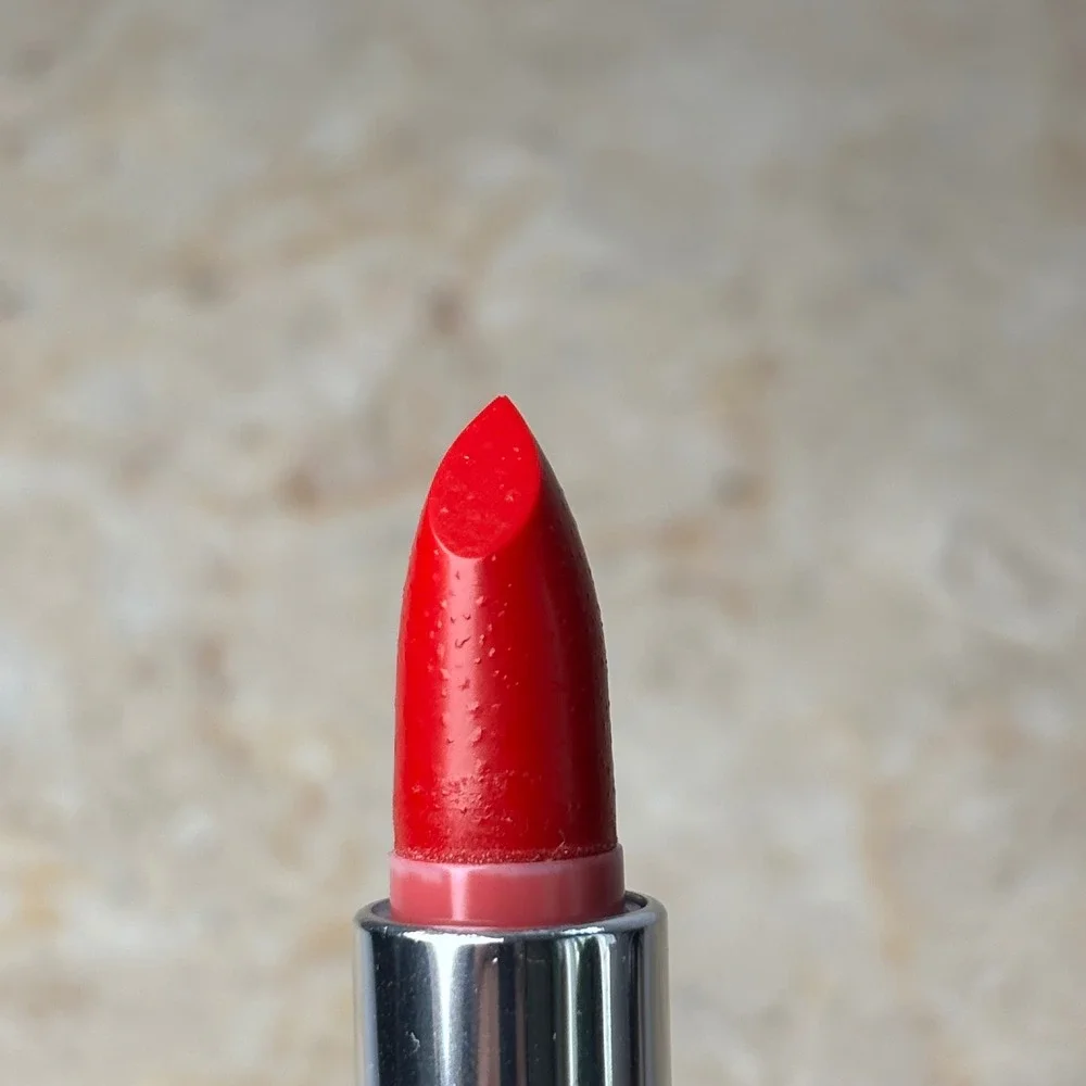 Kat Von D‎ Painted Love Lipstick Mini Underage Red 0.042oz Matte Red Rose Case
